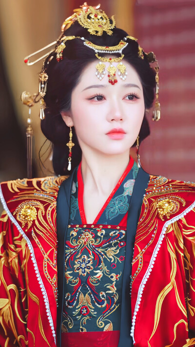 岳雨婷