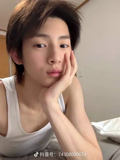金主训