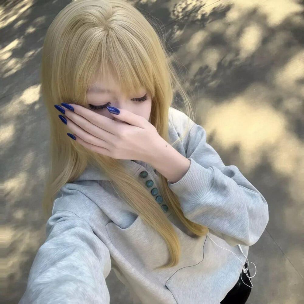 女头