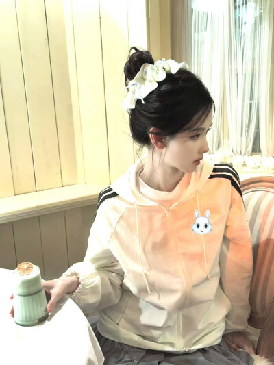 陈都灵