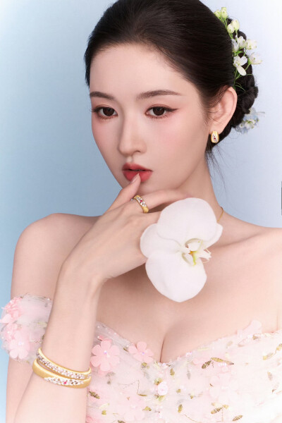 王玉雯