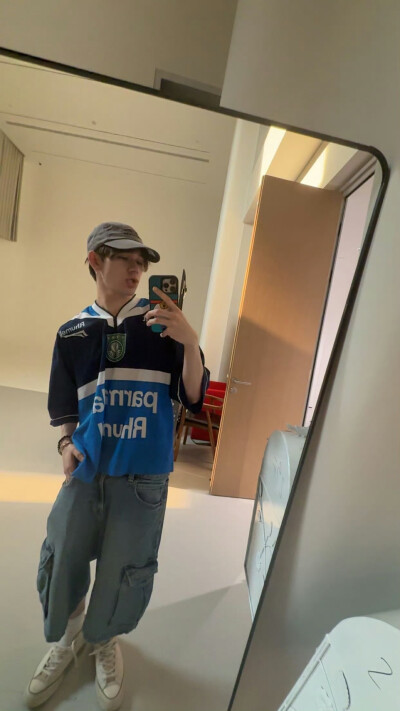 庆怜