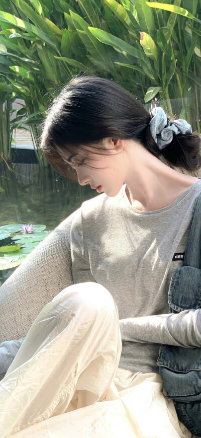 小鞠
