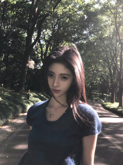 鞠婧祎