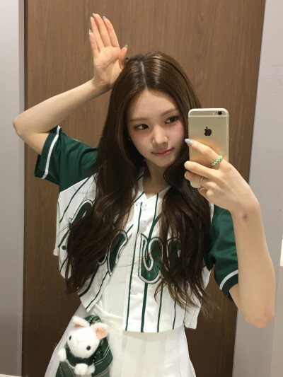 babydontcry yihyun曺彝晛