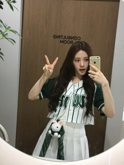babydontcry yihyun曺彝晛