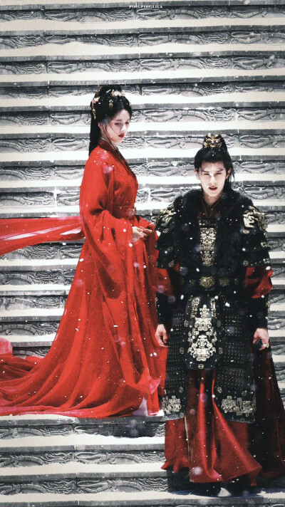 李昀锐 刘些宁 ‖ 归良辰◎宇文良时×慕容钧
图源微博cr：有没有人评评理啦
