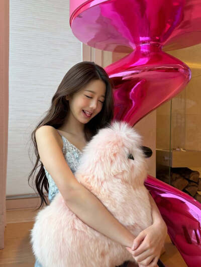 张元英 wonyoung