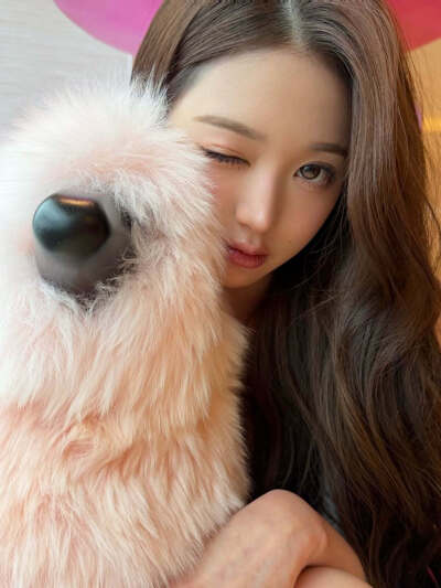 张元英 wonyoung