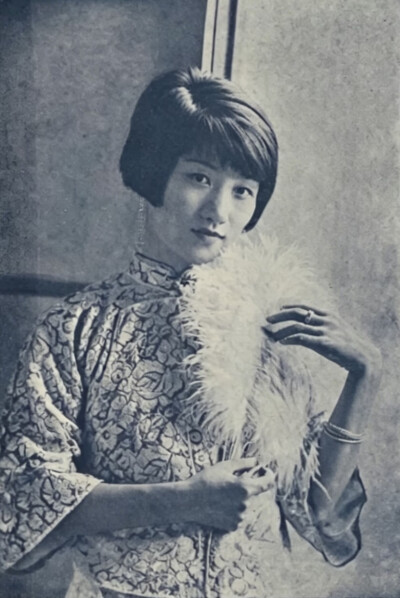 陆小曼