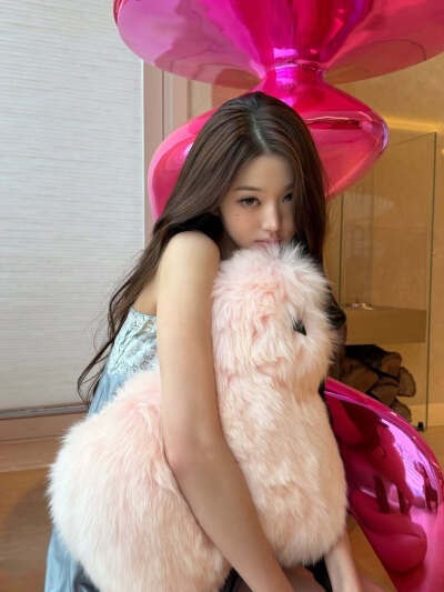 张元英 wonyoung