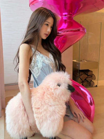 张元英 wonyoung