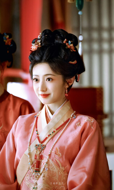 黄羿