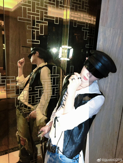 黄明昊