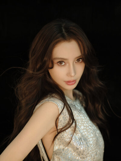 杨颖