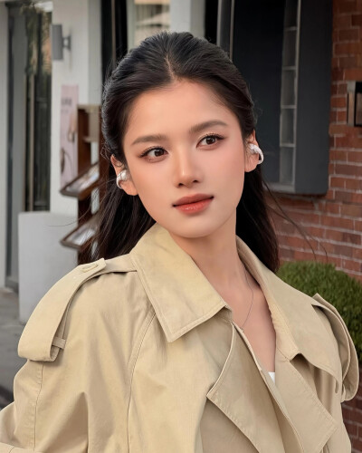张婧仪