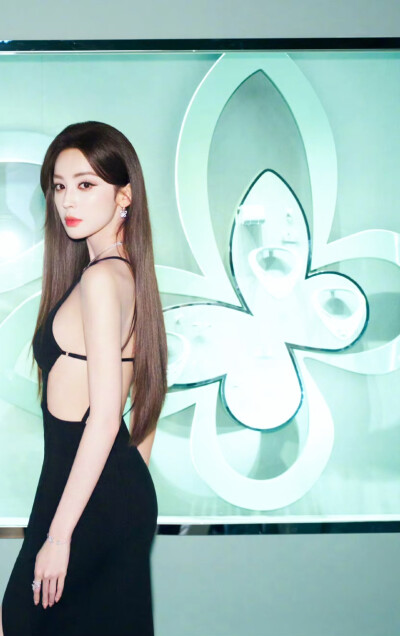 娜扎
