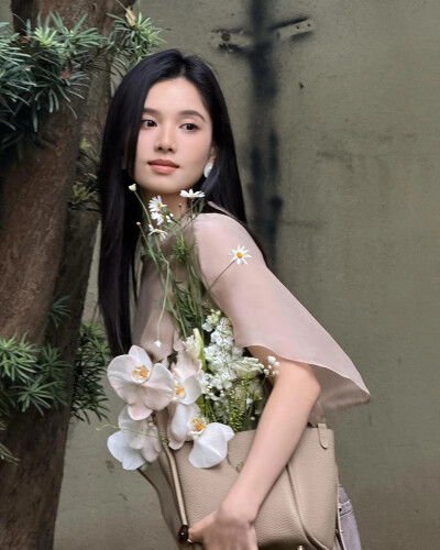 张婧仪