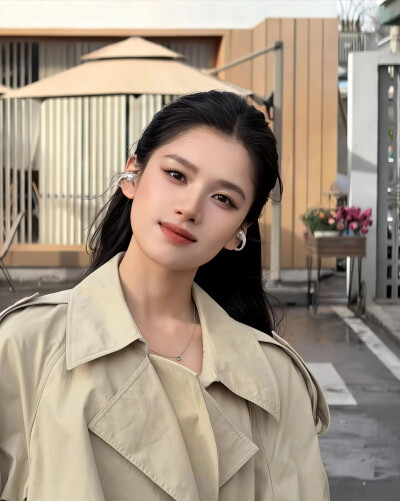 张婧仪