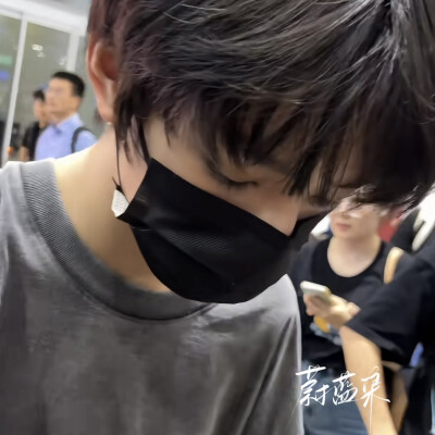 王橹杰