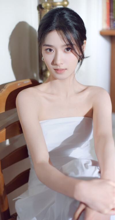 卢昱晓