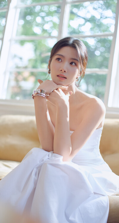 卢昱晓