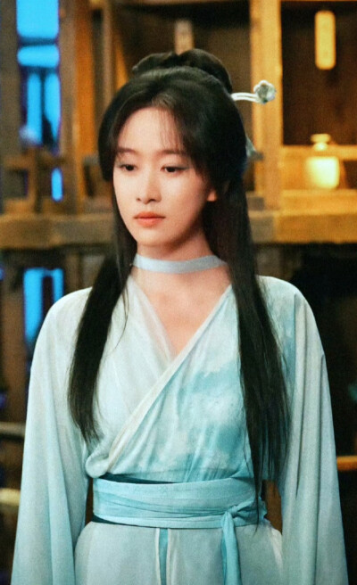 刘美含