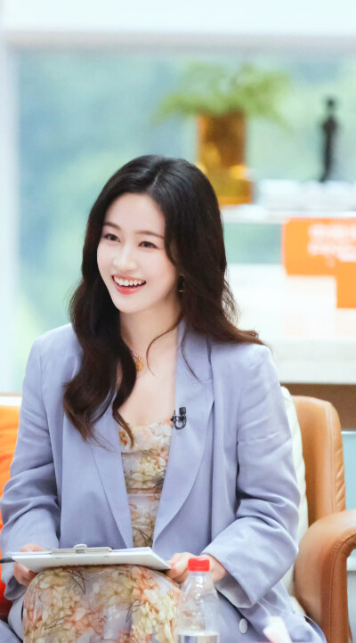 刘美含