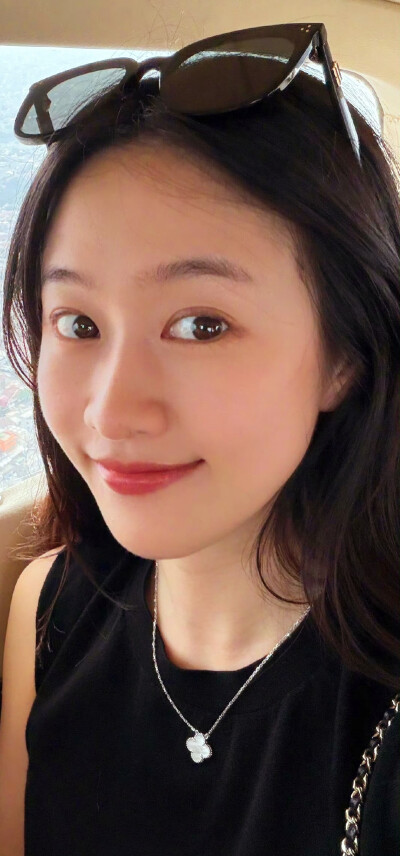 刘美含