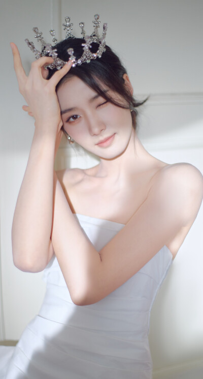 卢昱晓