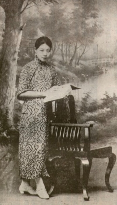 画家侯碧漪女士