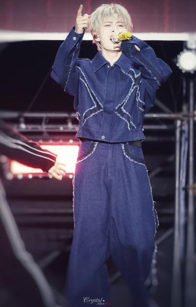 任嘉伦