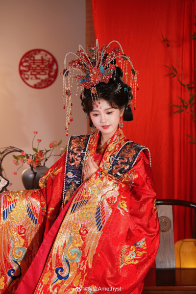 宥拉