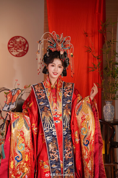 宥拉