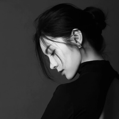 女头