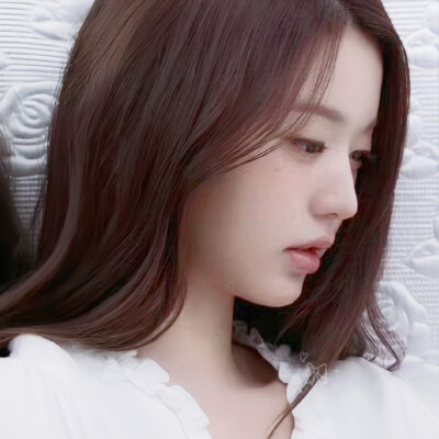 哭泣 怀里不是你