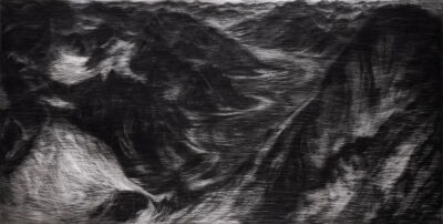 赵赵作品《远古-昆仑》，纸本石墨，150 × 300cm，2025年