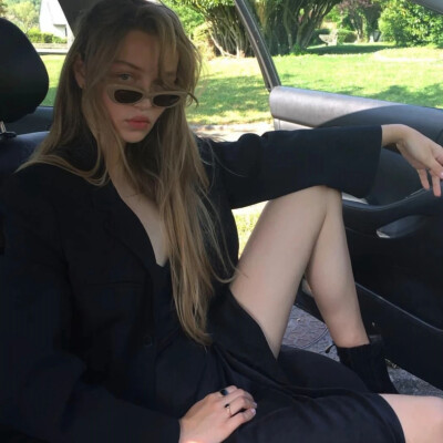 女头