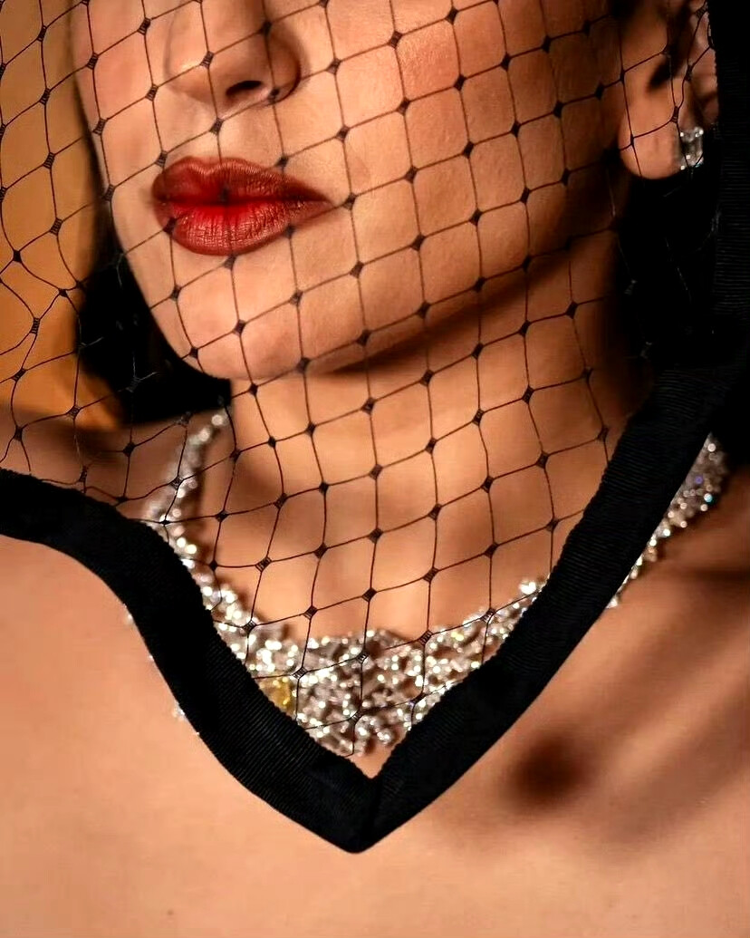 Rosalia的面纱（met gala 2024） ​​​