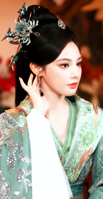 彭小苒