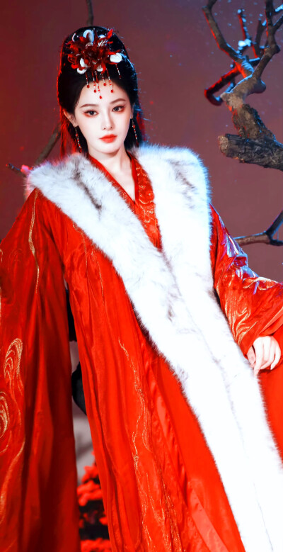 彭小苒