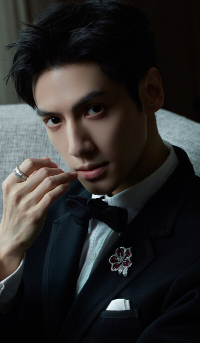 罗云熙