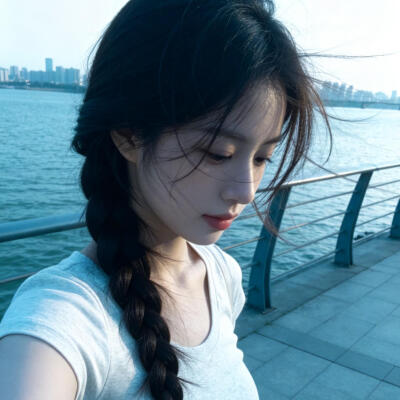 女头