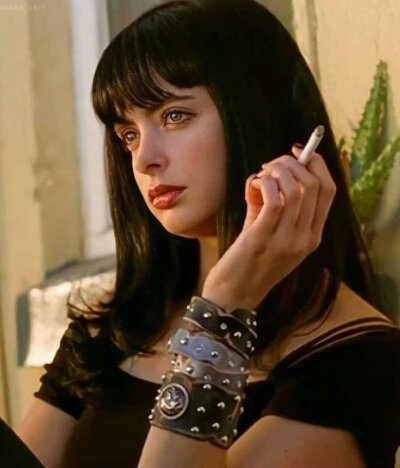Krysten Ritter