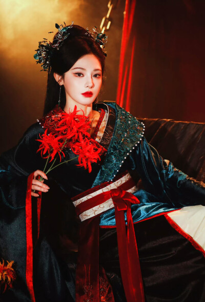 彭小苒
