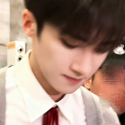 让春光也听 秋月也听
