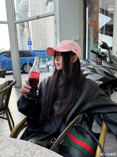 田曦薇