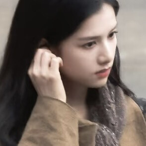 张婧仪