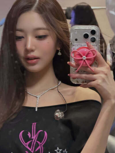 张元英 wonyoung