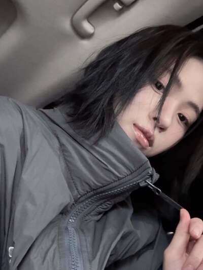 申留真INS更新